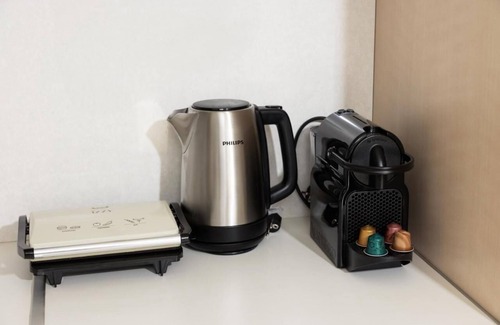 Kalamaria Apartment | Champagne Sea View Apartment by BiNoBi!