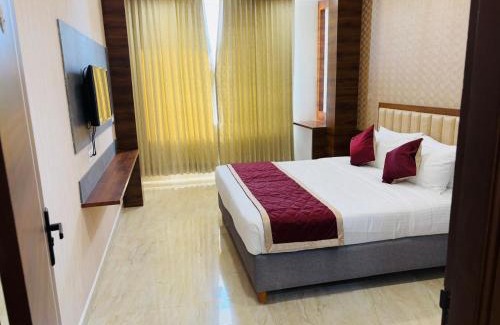 Hassan Hotel | Chamundi Comforts