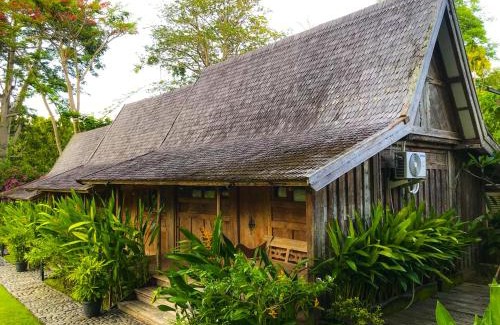 Jimbaran Bay Bed & Breakfast | Chanteak Bali - Teak House 3