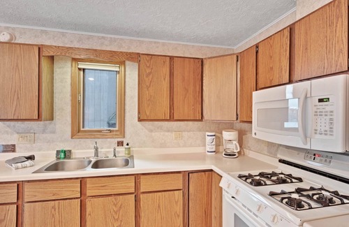 Eagle River House | Chanticleer Inn Villa 5