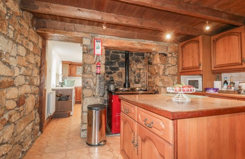 Polgooth House | CHAPEL GREEN, pet friendly, character holiday cottage in Polgooth