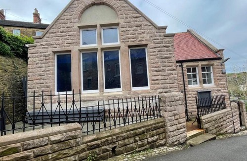 Wirksworth House | Chapel row 1