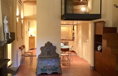 Sant' Ambrogio House | character apartment in the heart of historic florence