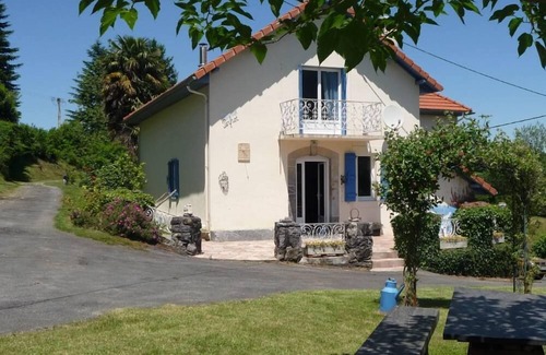 Peyrouse House | Character house with breathtaking views, sleeps 6.