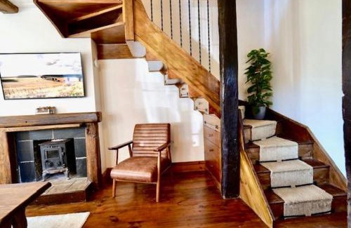 Shutford House | Characterful holiday home in Oxfordshire Cotswolds