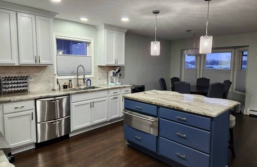 Pearl Beach House | "Charlie's on the North Channel" Beautiful Home