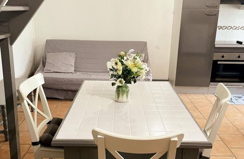 Saint-Lubin-en-Vergonnois Cottage | Charming house with garden, pets allowed, WiFi