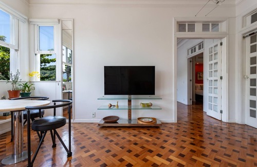 Urca Apartment | Charm in Urca | Wooded view | JLA301 Z5