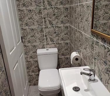 Trawal Apartment | Charm Nest - Uncapped Wi-fi & Self Check-in