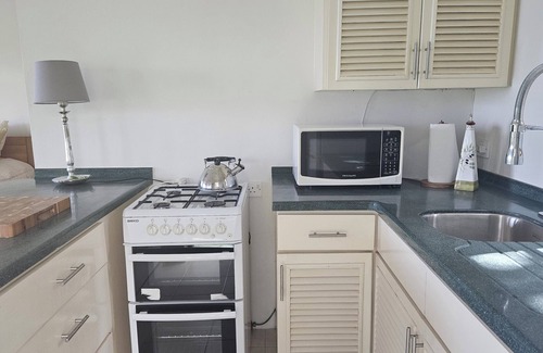 Moonhole Apartment | Charming, bright studio apt. with view of the Caribbean Sea, 1-2 guests