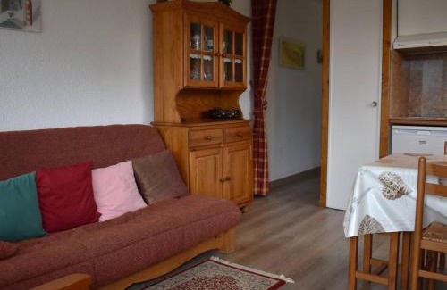 Font-Romeu-Odeillo-Via Apartment | Charmant 2 Pièces Cabine avec Balcon et Parking à Font-Romeu - FR-1-580-30