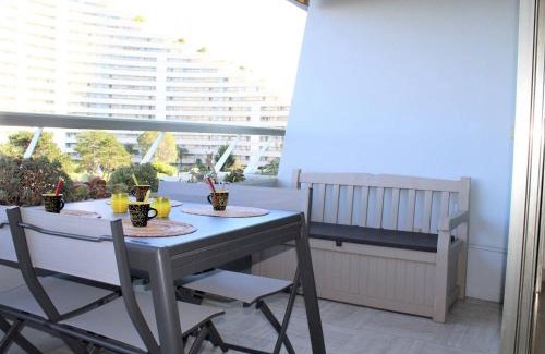 Villeneuve Loubet Beach Apartment | Charmant 2P en bord de mer, 4 couchages, marina, proche gare et centre, parking vélos et scooters - FR-1-252A-9