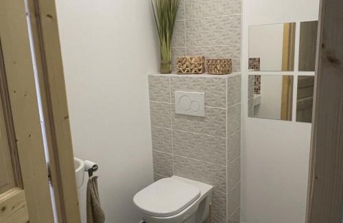 Les Gets Apartment | Charmant Appartement 2 Chambres aux Gets - Balcon, Wi-Fi, Parking Privé, à 800m des Télécabines - FR-1-671-248