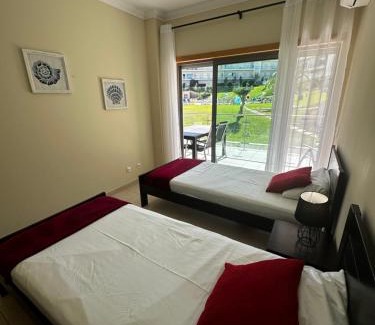 Albufeira Apartment | Charmant appartement, calme avec vue piscine, 1km de la plage, Olhos de Agua