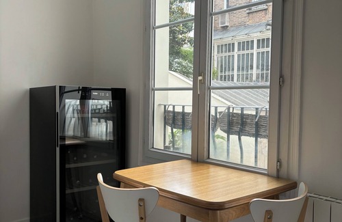 Epinettes Apartment | Charmant Appartement Paris