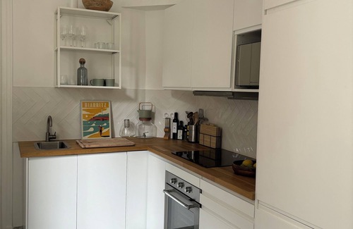 Epinettes Apartment | Charmant Appartement Paris