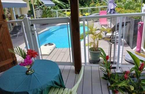 Petit-Canal Apartment | Charmant Bungalow Petit-Canal Le Moule Piscine Terrasse Jardin
