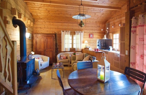 Doussard Ski Chalet | Charmant Chalet 50m du lac-jardin et parking