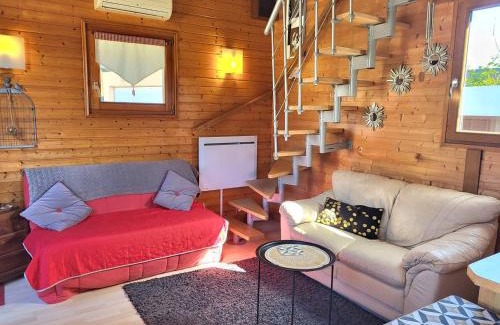 Amfreville Ski Chalet | Charmant chalet avec jardin clos, idéal pour se ressourcer et profiter d'un environnement paisible - FR-1-788-15