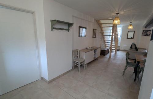 Chaingy House | Charmant gîte près d'Orléans avec jardin privatif et parking - FR-1-590-524