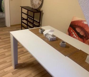 Burg Apartment | Charmante 3-Zimmer Wohnung