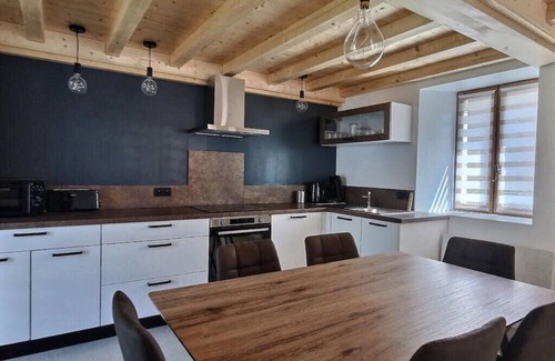 Entremont-le-Vieux House | Charmante maison au désert d'Entremont