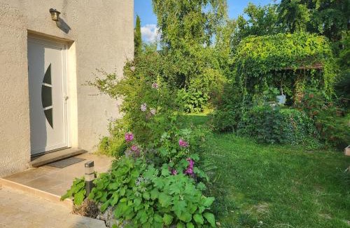 Montry House | Charmante maison Les Glycines DisneyLand Paris