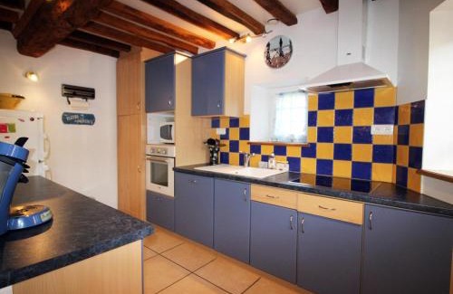 Goulet House | Charmante maison normande 17e s., 2 chambres, jardin, Wi-Fi - FR-1-497-217