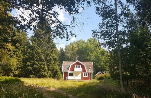 Vanern - Vattern House | Charmantes Landhaus am Vänern See. Großes Naturgrundstück und Nahezu Alleinlage