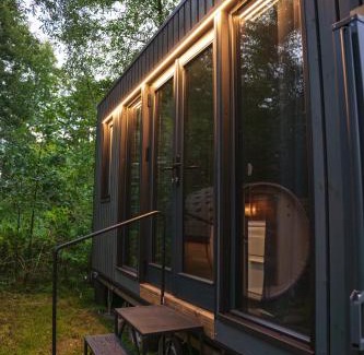 Kloster Lehnin Apartment | Charmantes Tiny House am See mit Outdoor-Sauna