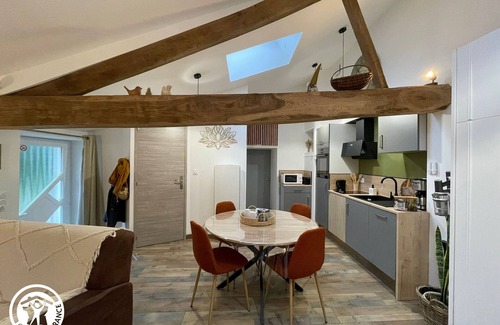 Saint-Hilaire-le-Vouhis Cottage | Charming cottage in Vendée near Puy du Fou