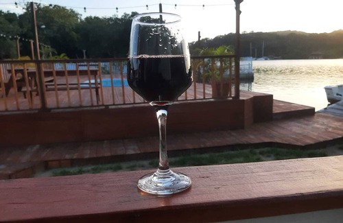 Calabash Bight Apartment | Charming 1-bedroom apartment with Starlink WiFi, AC, in lovely Calabash Bight