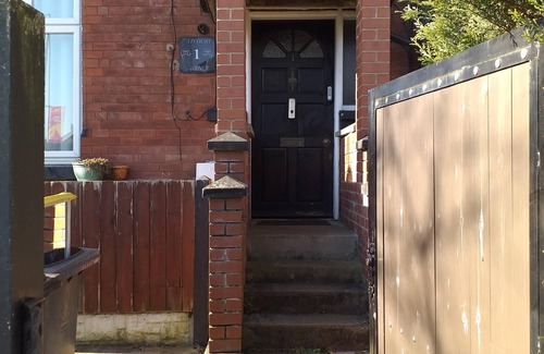 Headingley Apartment | Charming 1-bed Studio in Leeds