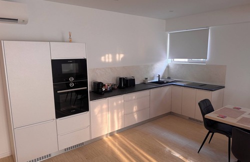 Curtea De Arges Apartment | Charming 1-bedroom apartment in lovely Curtea de Argeș with AC