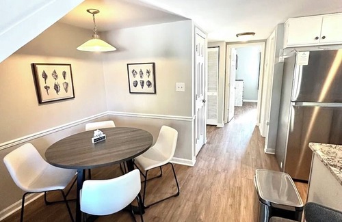 Surfside Beach House | Charming 1-bedroom townhome in fabulous Surfside Beach, 5 mins from the beach!