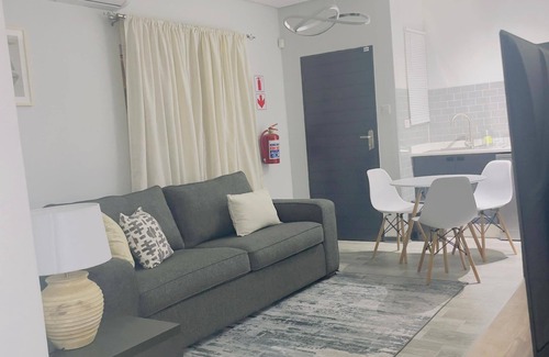 Gaborone Apartment | Charming 1-bedroom apartment in a delightful and Peaceful part of Gaborone