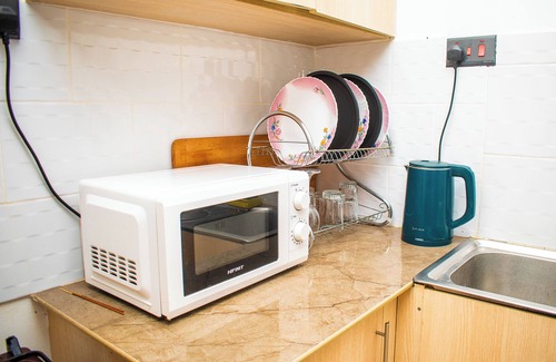 Kiambu Apartment | Charming 1-bedroom apartment in delightful Kiambu with Fast WiFi &Ample parking,