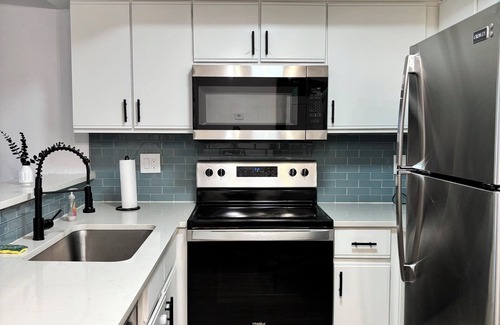 Mesa Apartment | Charming 1-bedroom apartment with WiFi/king size bed in Mesa/Tempe area!