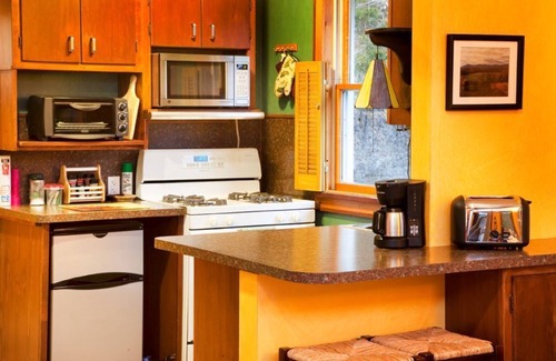 Saugerties Cottage | Charming 1-bedroom cottage with WiFi and AC in Saugerties