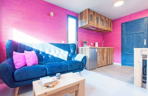 Orlinki Cottage | Charming 1-bedroom cottage with WiFi and fitness room in wonderful Gdańsk