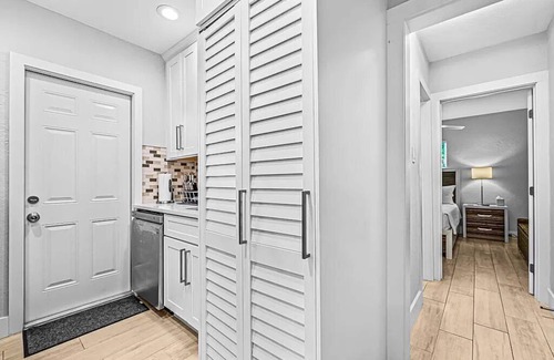 Lantana House | Charming 1-bedroom house near the sandy beaches