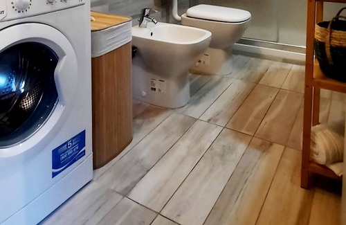 Imola Apartment | Charming 1-bedroom loft in delightful Imola with WiFi, AC and private garden