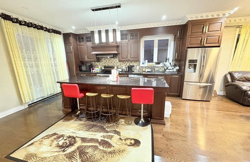 Upper Beaches House | Charming 1-bedroom private with attached washrooms room available