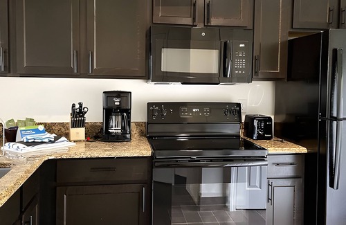Table Rock Resort | Charming 1-bedroom resort in awesome Branson with fitness room,