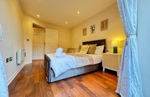 Warwick Town Centre House | Charming 1-Bedroom Retreat in the Heart of Warwick
