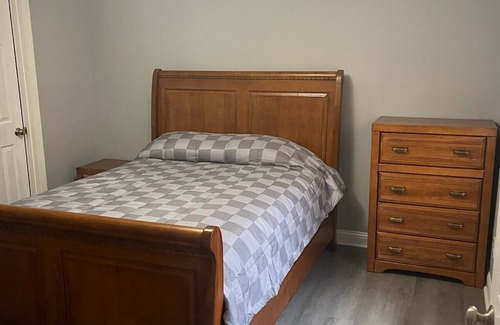 Knob Noster House | Charming 1-bedroom 3 Miles from Whiteman AFB Knob Noster with AC, WiFi