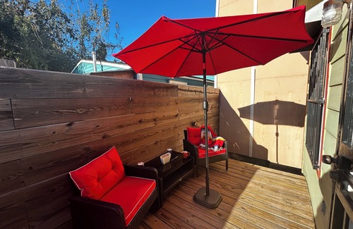 Tulane - Gravier Condo | Charming 1-bedroom duplex within steps from Canal Streetcar in New Orleans WiFi