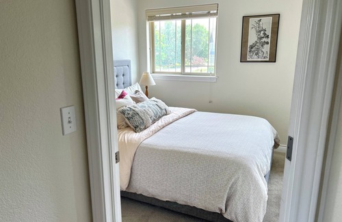 Erie House | Charming 1-BR carriage house in quiet neighborhood