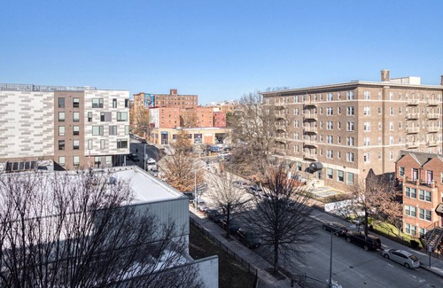Columbia Heights Apartment | Charming 14th St 1BR w/ Gym, W/D & Lounge, walk to Metro, by Blueground