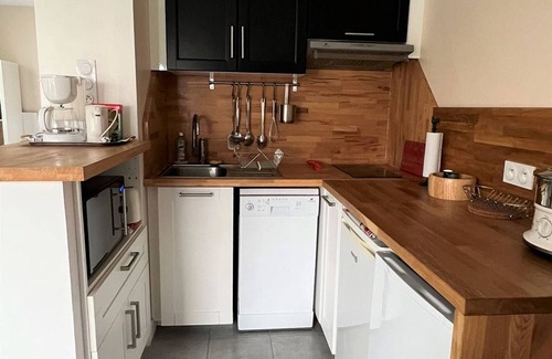 Cambo-les-Bains Apartment | Charming 1BR Apt in Cambo-les-Bains with Terrace, Internet & Modern Kitchen